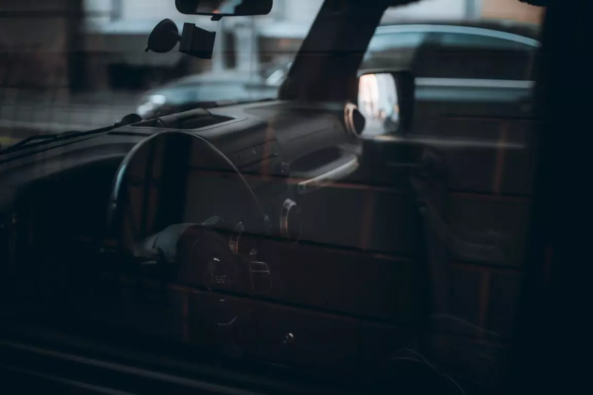 What Makes A Car Secure from Criminals What Makes A Car Secure from Criminals